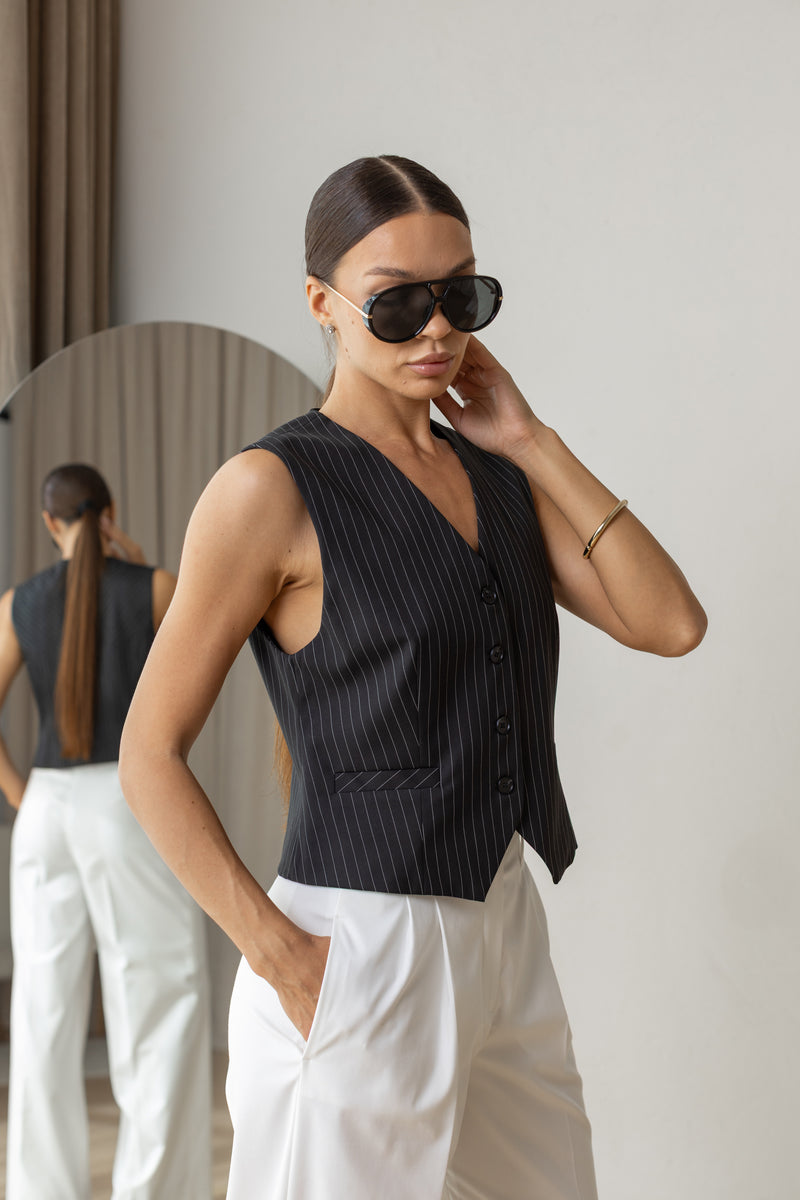 Vest DC-48 Black