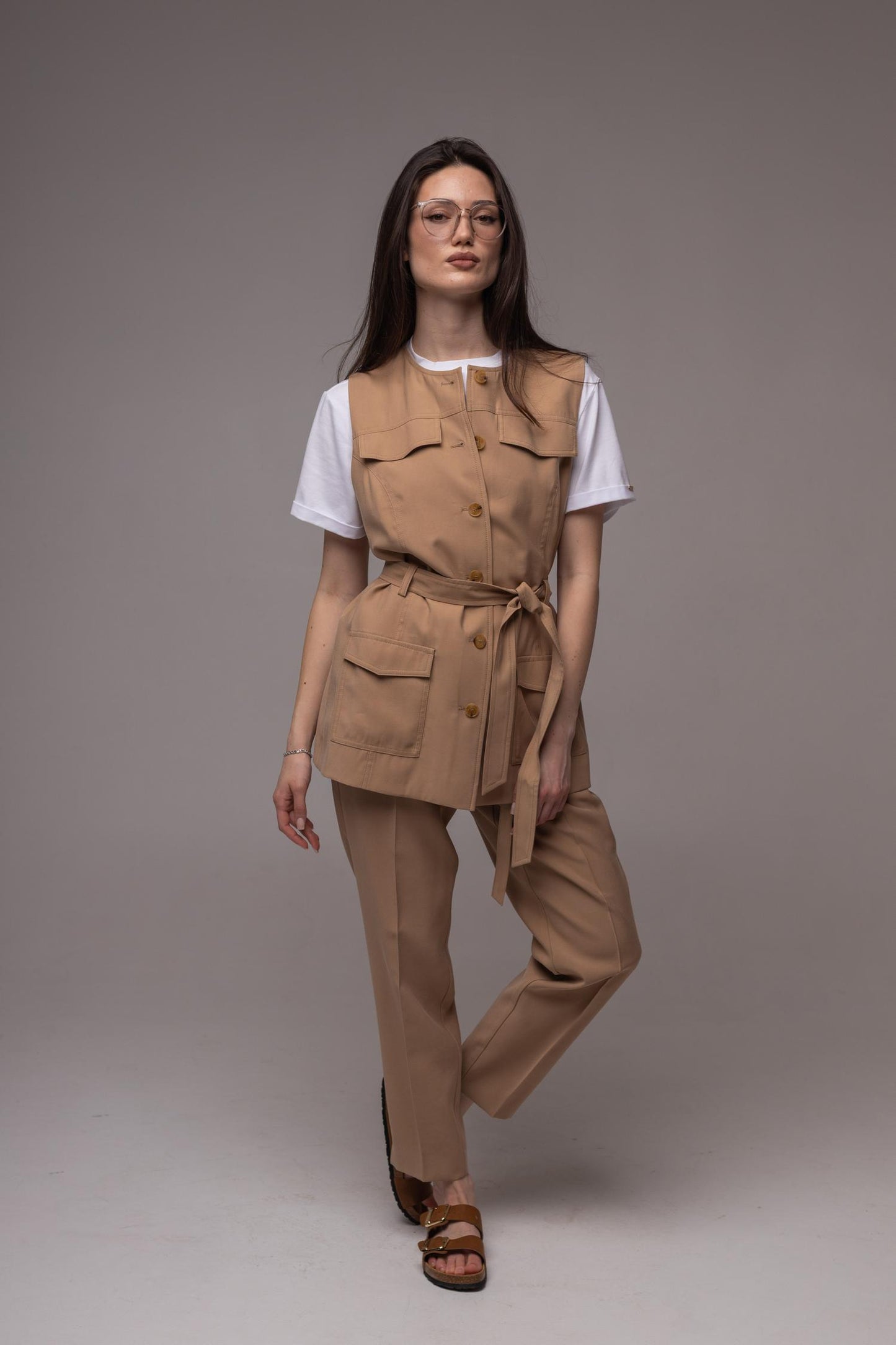 Vest DP-31 Beige